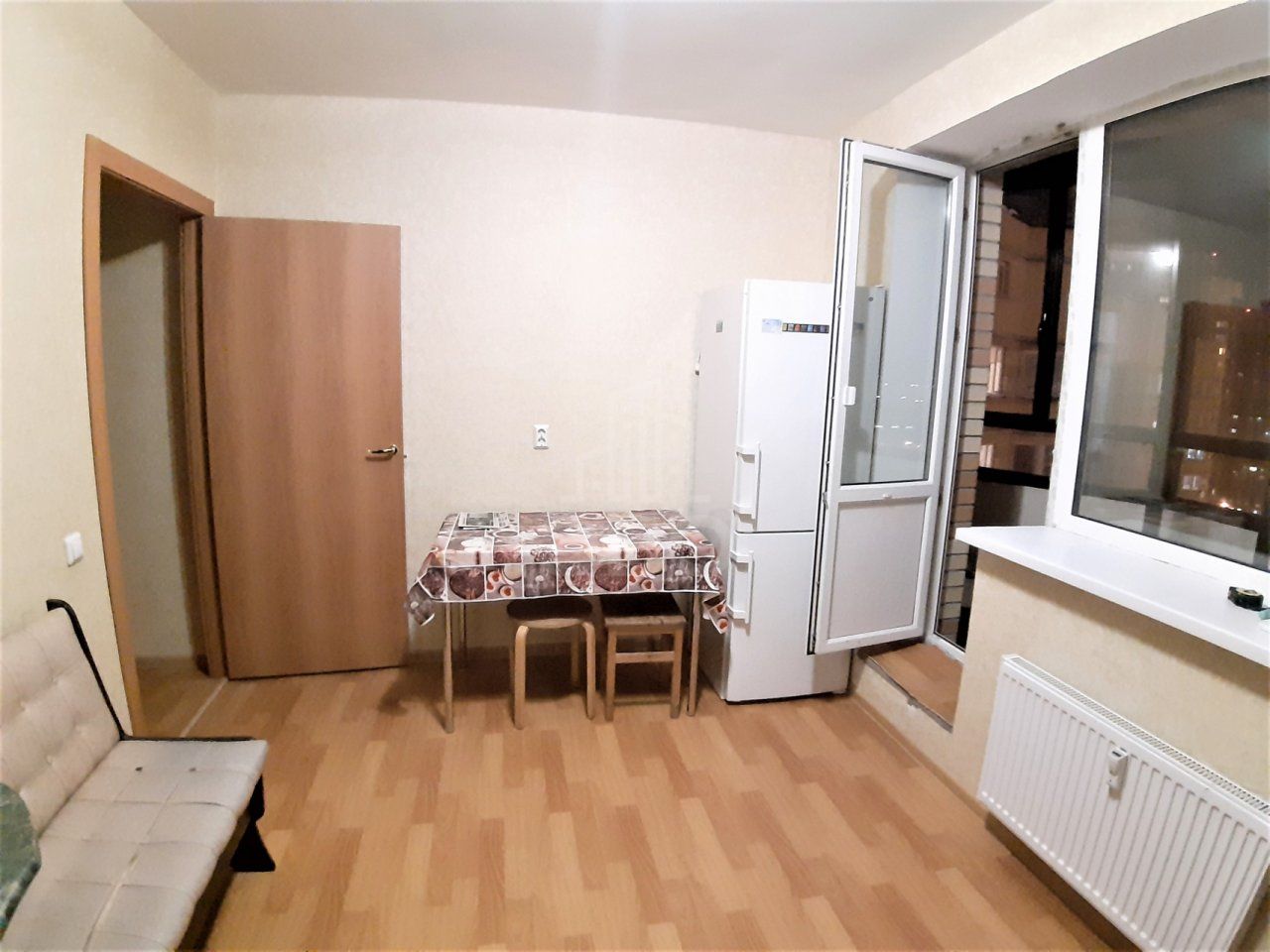 двухкомнатная квартира в Санкт-Петербурге по адресу: Федора Абрамова ул., 21, к 3