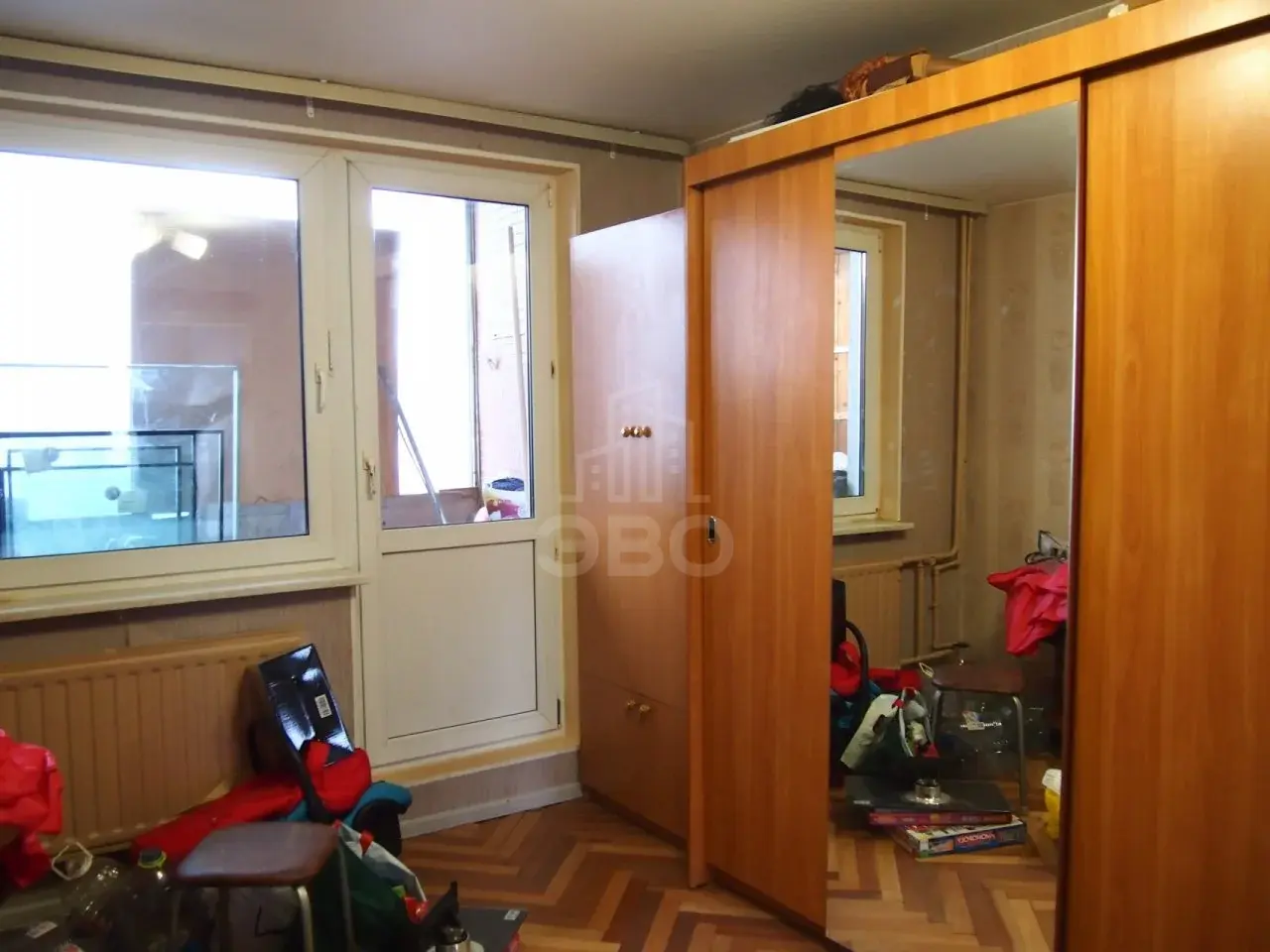 трехкомнатная квартира в Санкт-Петербурге по адресу: Загребский б-р., 35