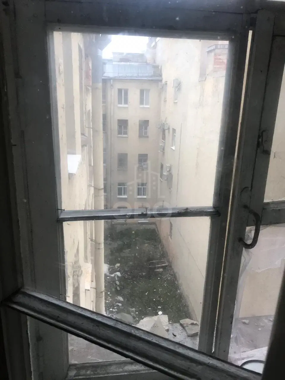комната в Санкт-Петербурге по адресу: Нейшлотский пер., 15 Б