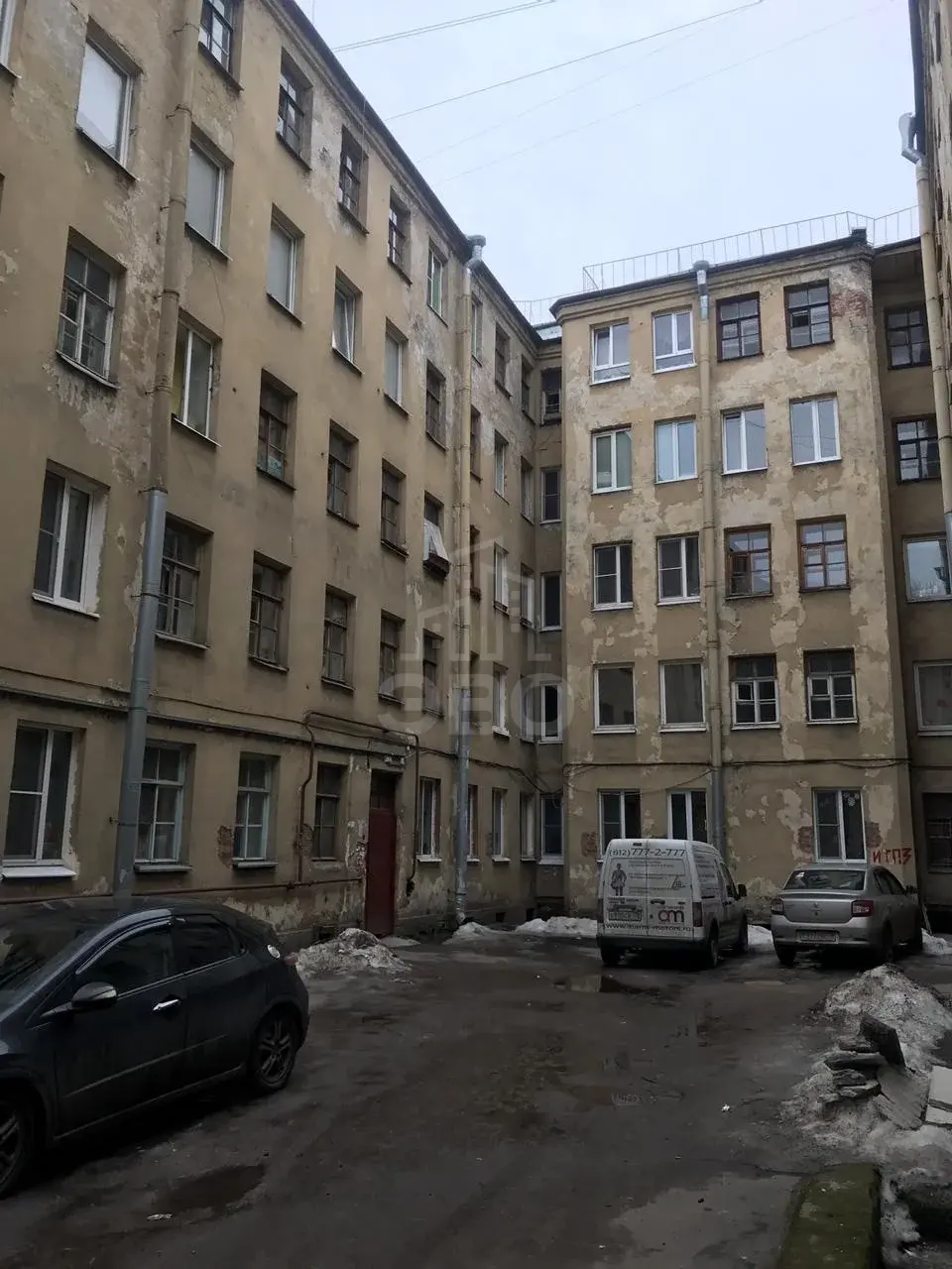 комната в Санкт-Петербурге по адресу: Нейшлотский пер., 15 Б