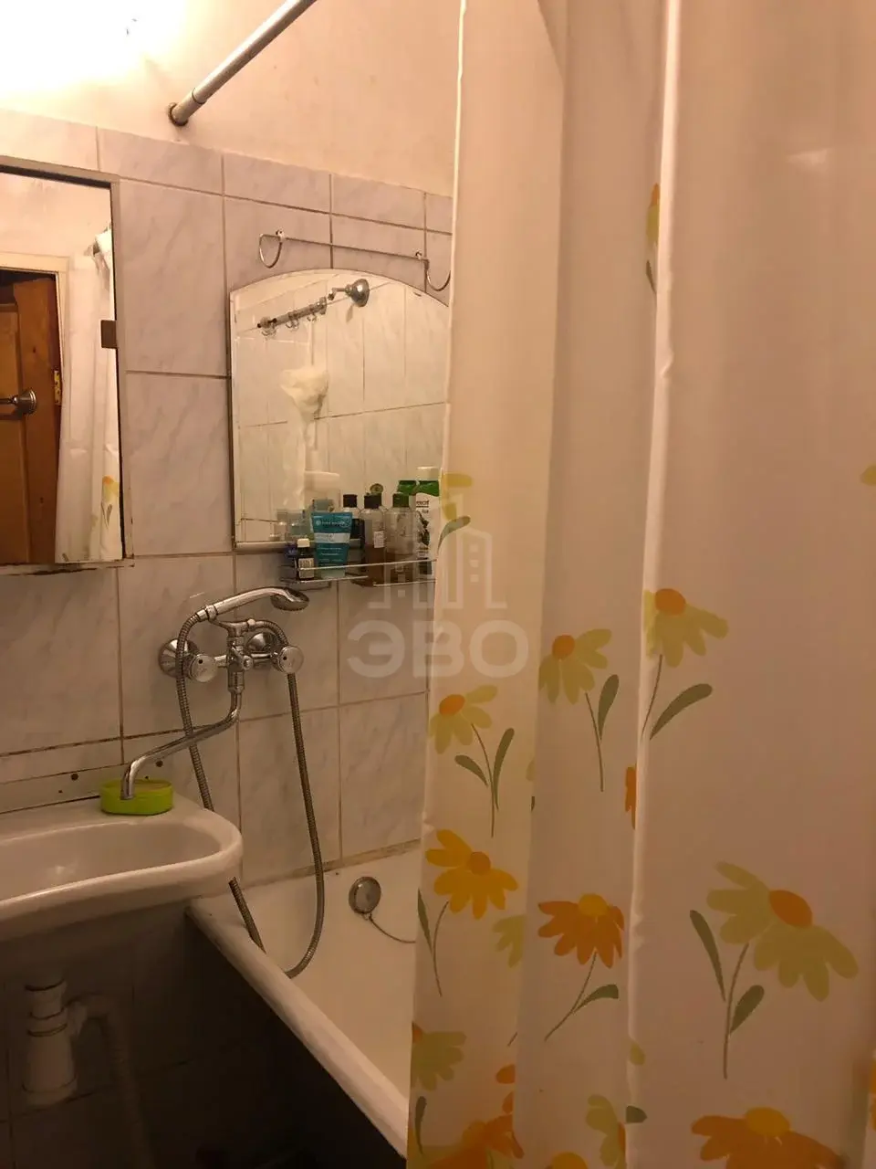 комната в Санкт-Петербурге по адресу: Ленинский проспект, 110, к 1