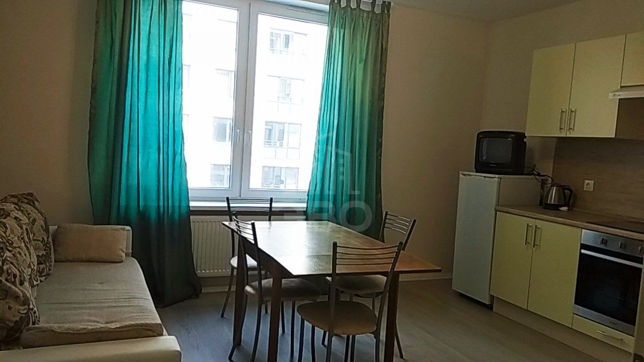 двухкомнатная квартира в Санкт-Петербурге по адресу: Кременчугская ул., 21, к 3