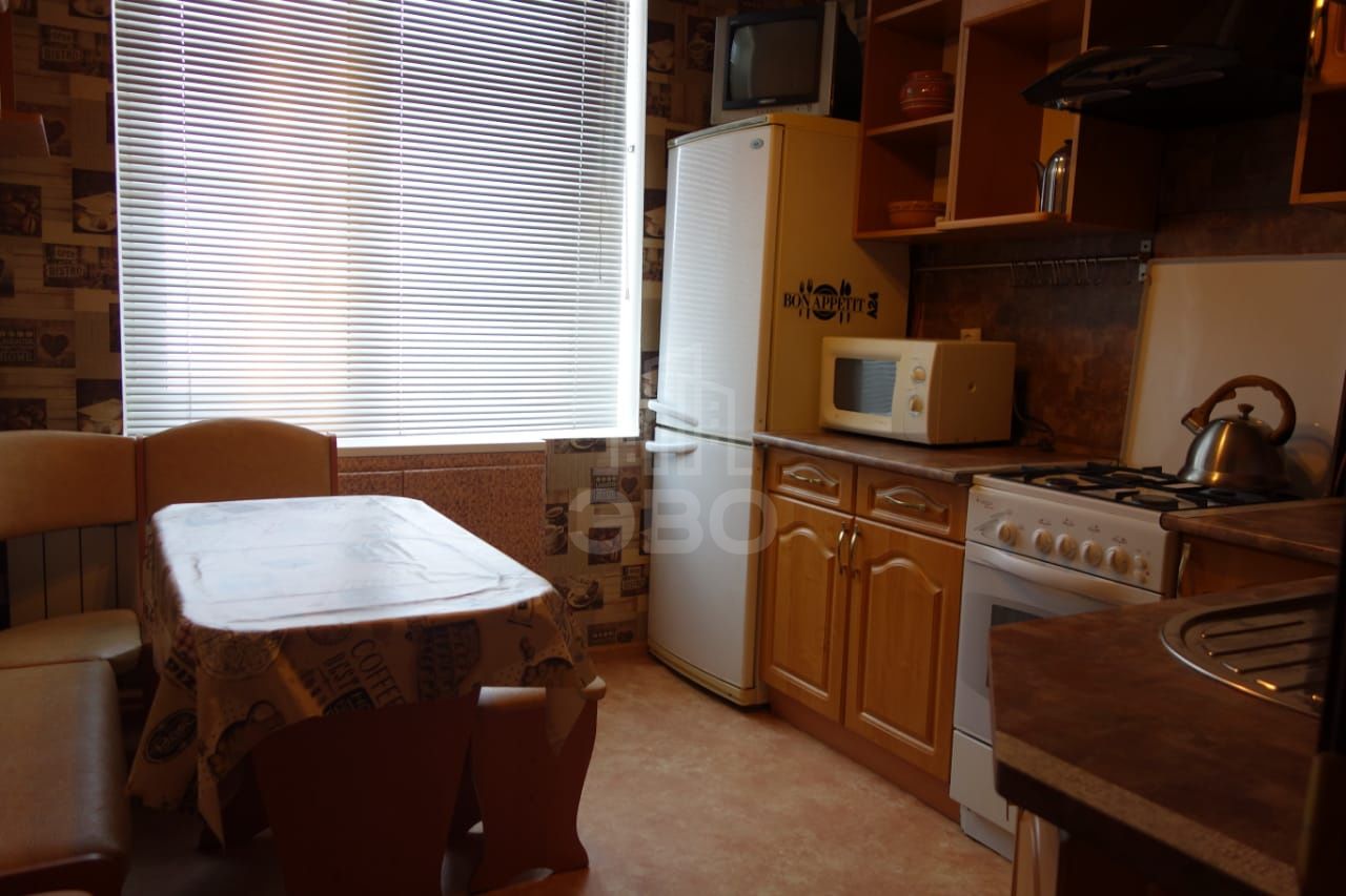 двухкомнатная квартира в Санкт-Петербурге по адресу: Полярников ул., 5