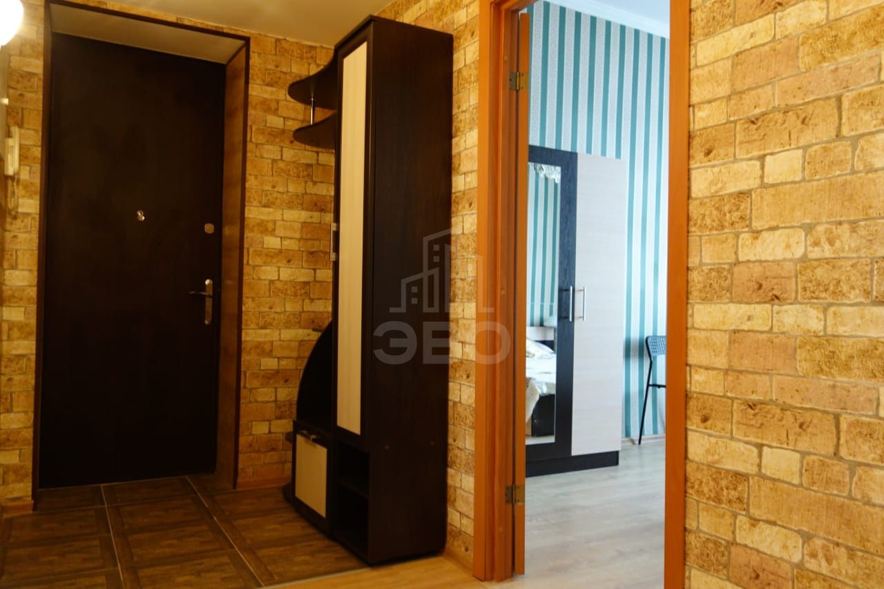 двухкомнатная квартира в Санкт-Петербурге по адресу: Полярников ул., 5