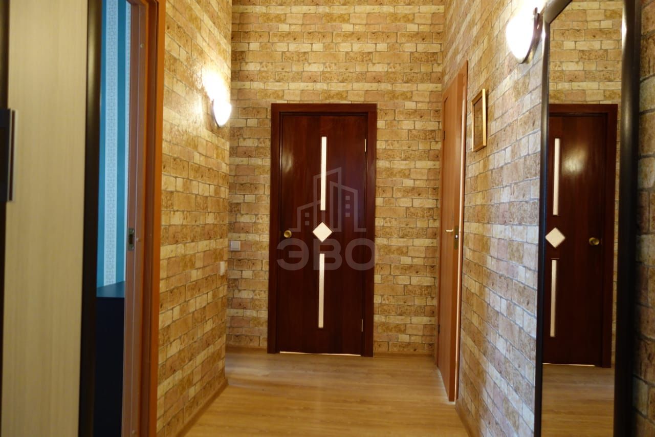 двухкомнатная квартира в Санкт-Петербурге по адресу: Полярников ул., 5