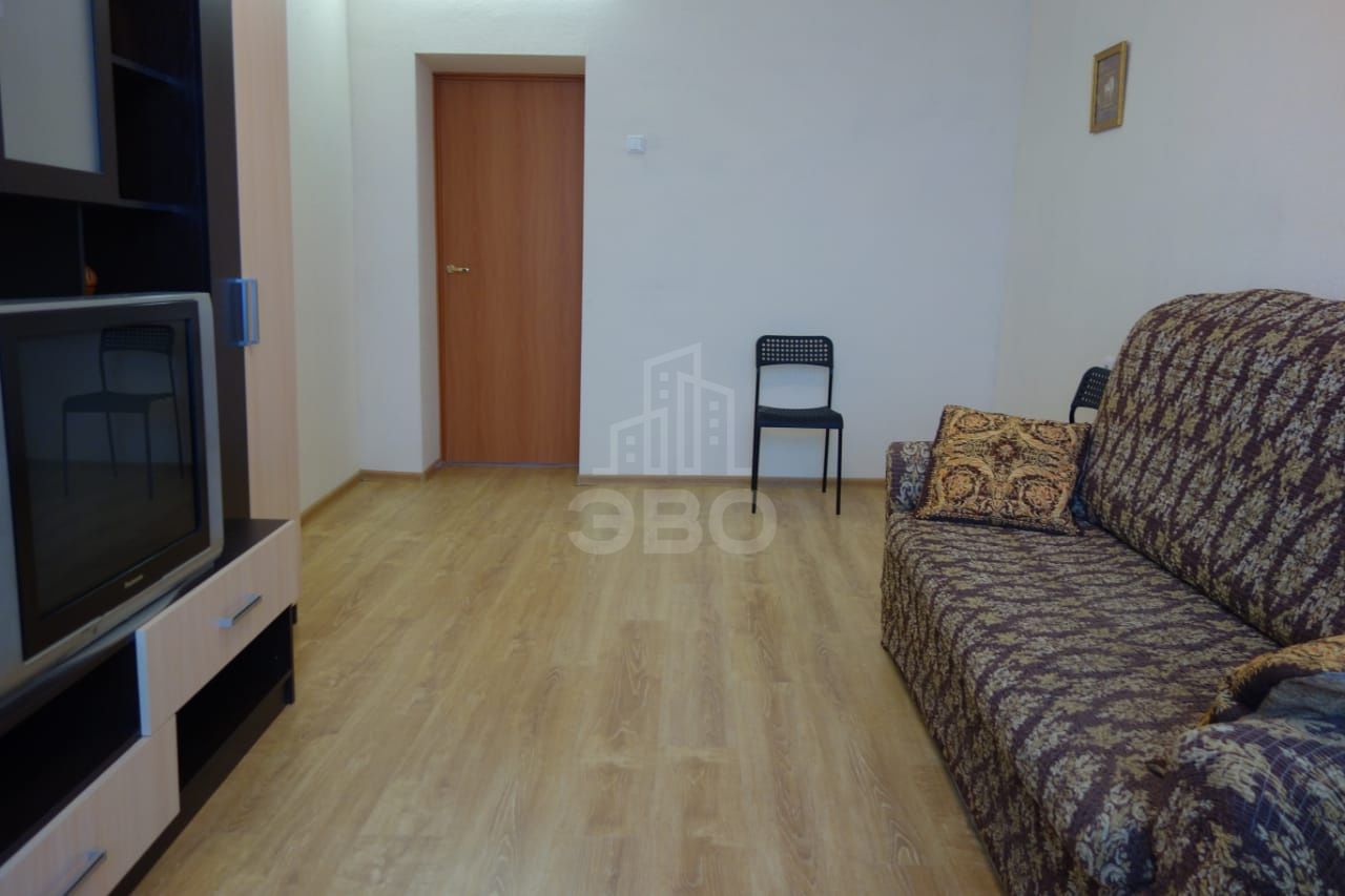 двухкомнатная квартира в Санкт-Петербурге по адресу: Полярников ул., 5