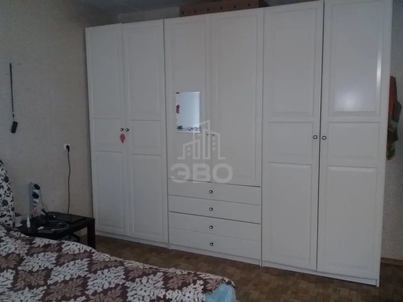 комната в Санкт-Петербурге по адресу: Богатырский проспект, 58, к 3