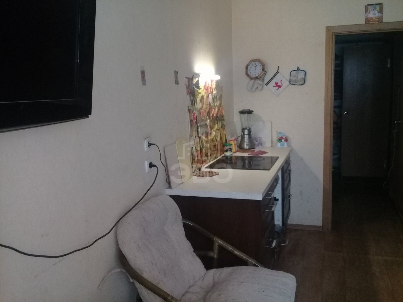 комната в Санкт-Петербурге по адресу: Богатырский проспект, 58, к 3