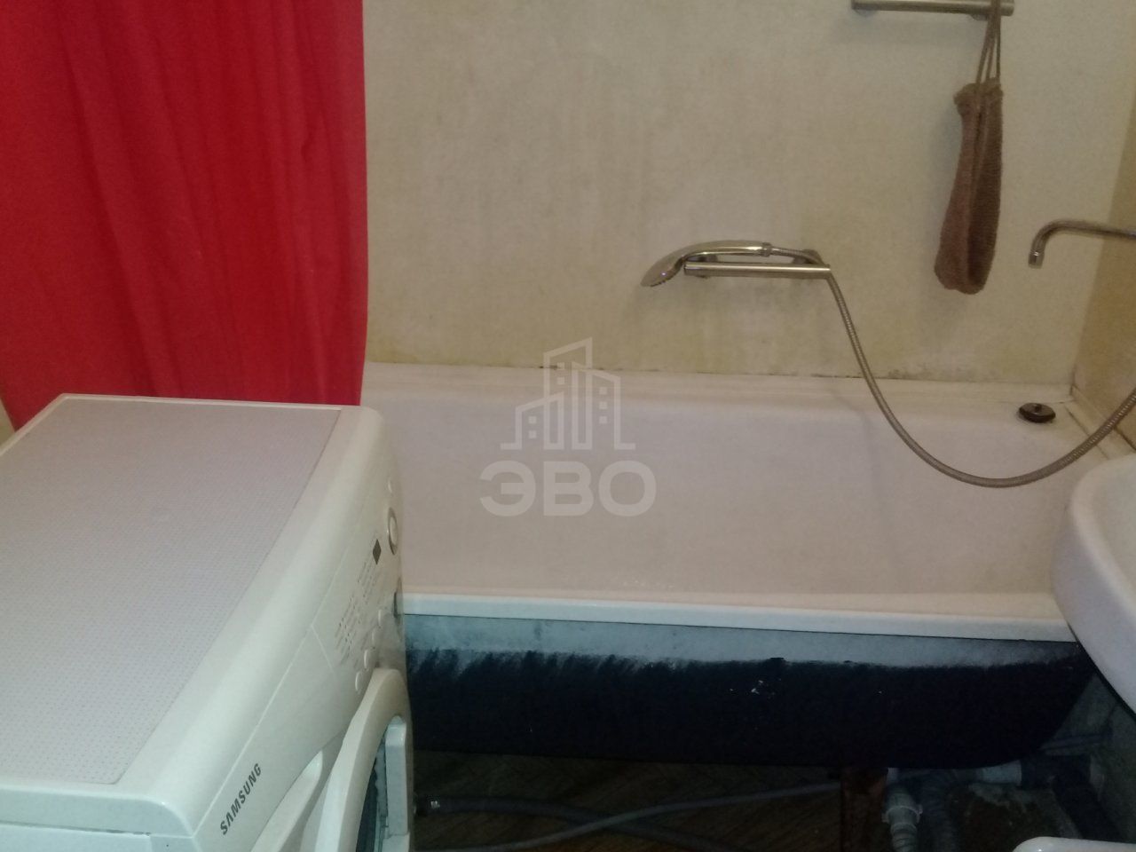 комната в Санкт-Петербурге по адресу: Богатырский проспект, 58, к 3