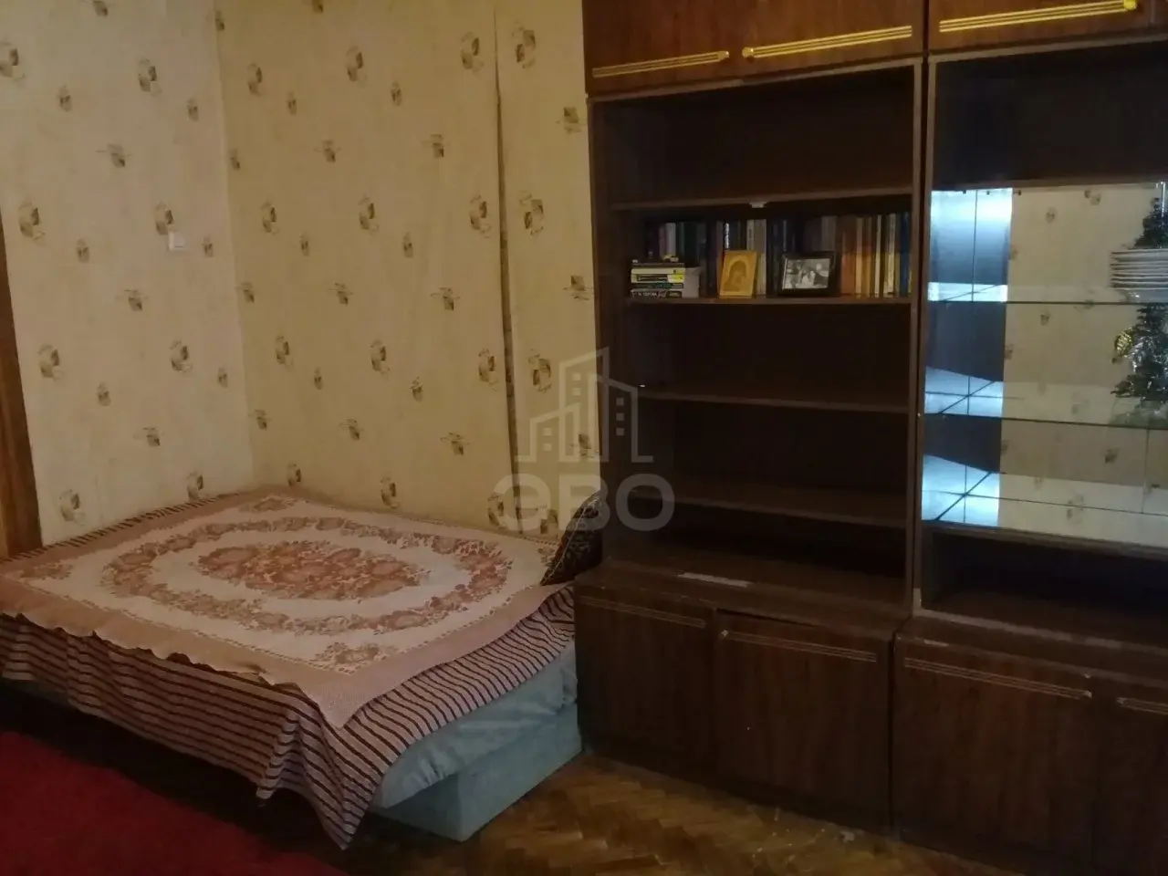трехкомнатная квартира в Санкт-Петербурге по адресу: Московский проспект, 86