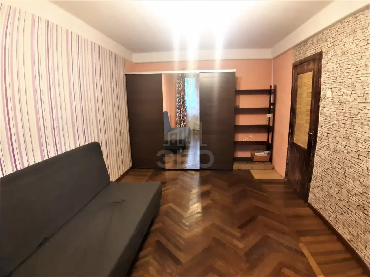 однокомнатная квартира в Санкт-Петербурге по адресу: Карпинского ул., 38, к 3