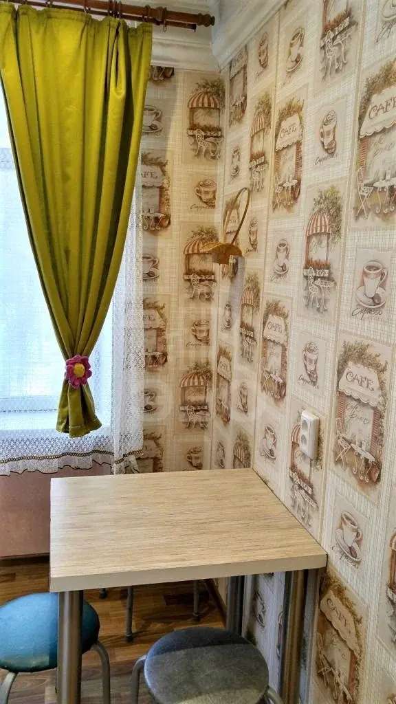 однокомнатная квартира в Санкт-Петербурге по адресу: Карпинского ул., 38, к 3