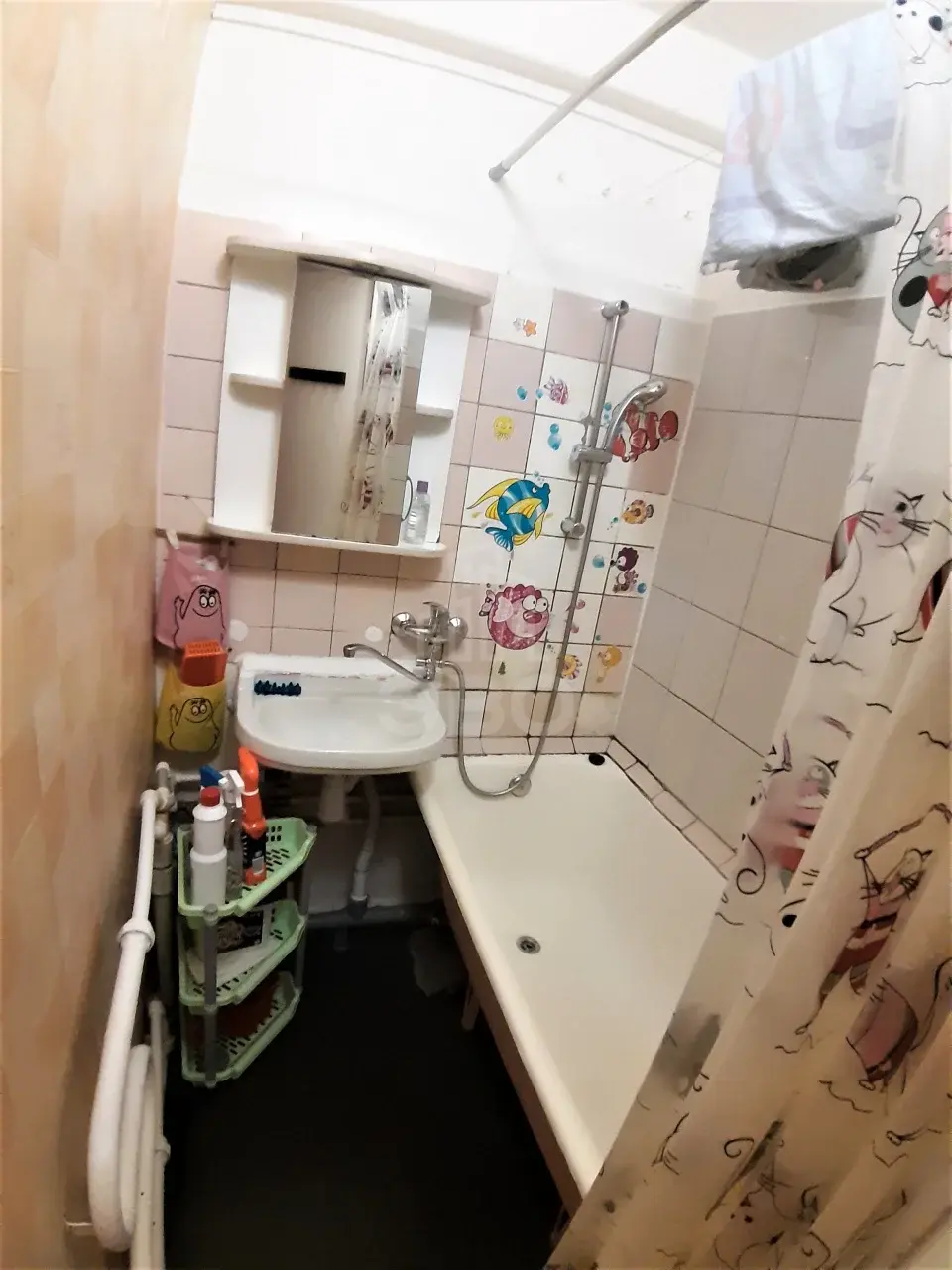 однокомнатная квартира в Санкт-Петербурге по адресу: Карпинского ул., 38, к 3