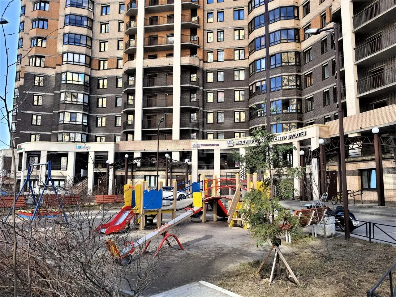 однокомнатная квартира в Санкт-Петербурге по адресу: Михаила Дудина ул., 10