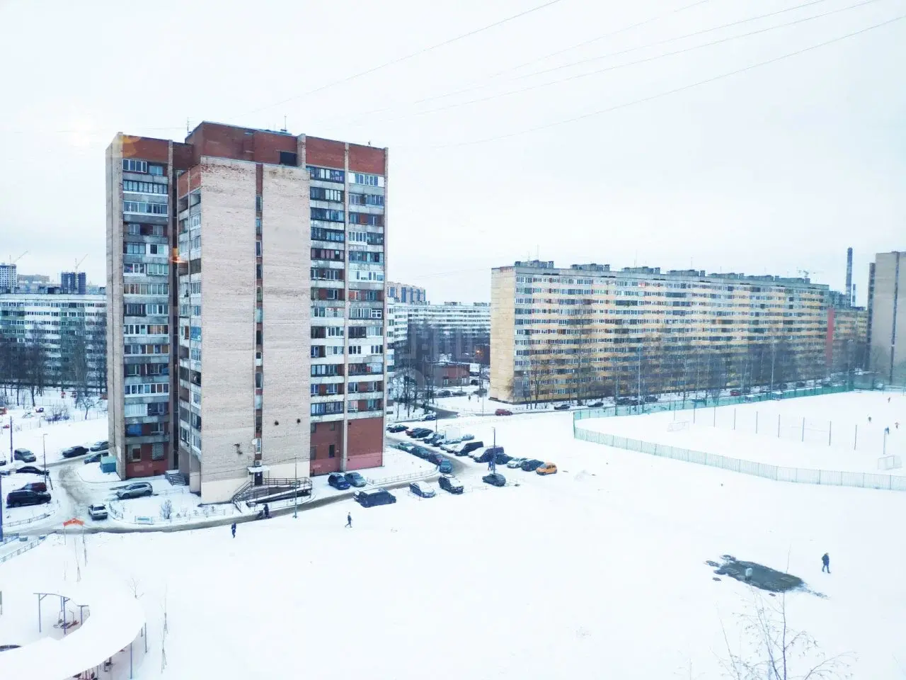 трехкомнатная квартира в Санкт-Петербурге по адресу: Выборгское ш., 25