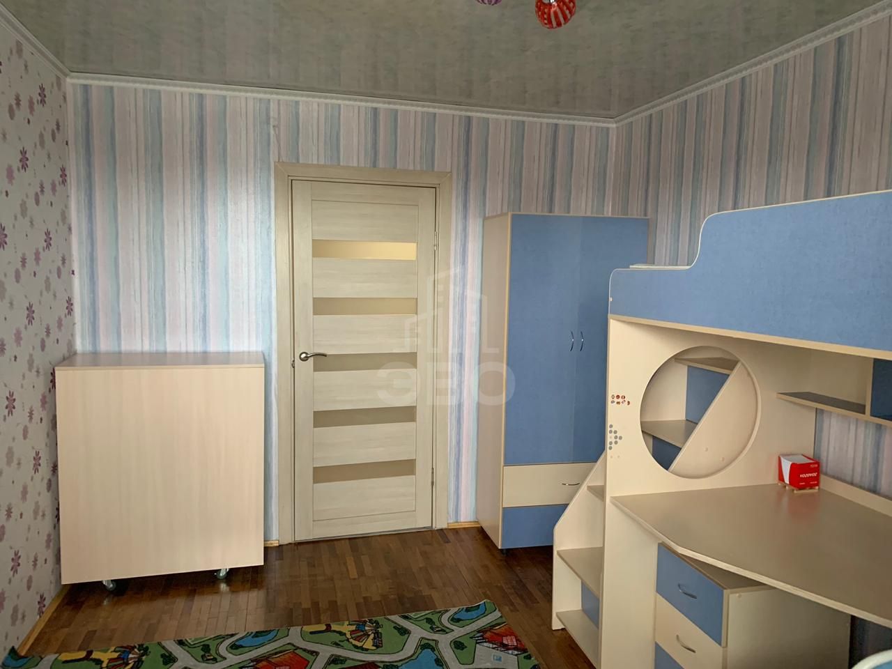 двухкомнатная квартира в Санкт-Петербурге по адресу: Славы проспект, 15