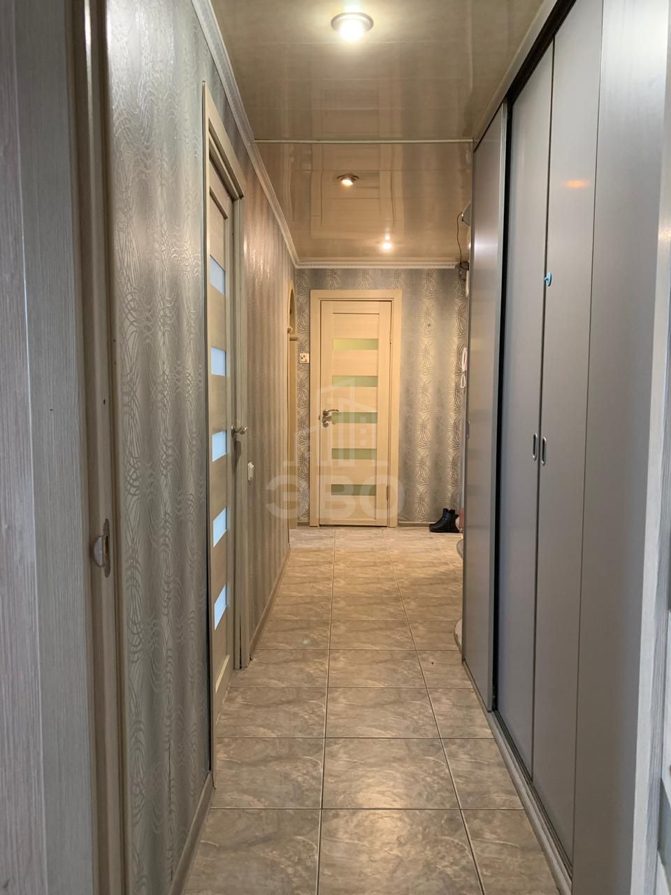 двухкомнатная квартира в Санкт-Петербурге по адресу: Славы проспект, 15