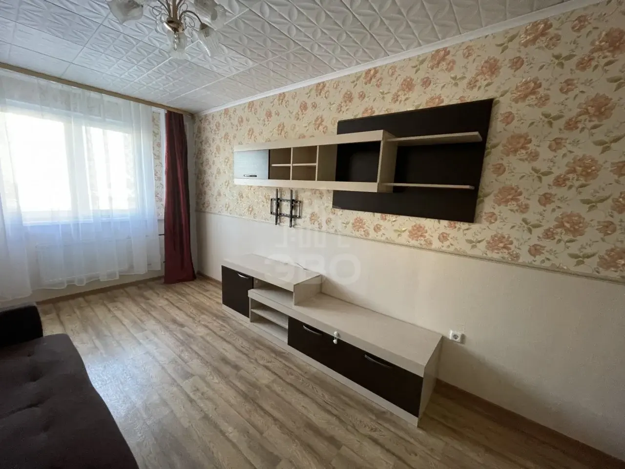 однокомнатная квартира в Санкт-Петербурге по адресу: Новгородский проспект, 8