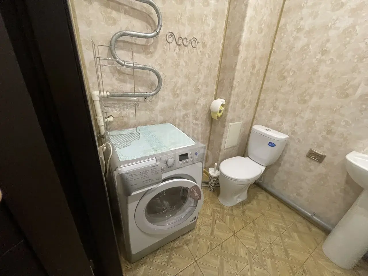 однокомнатная квартира в Санкт-Петербурге по адресу: Новгородский проспект, 8