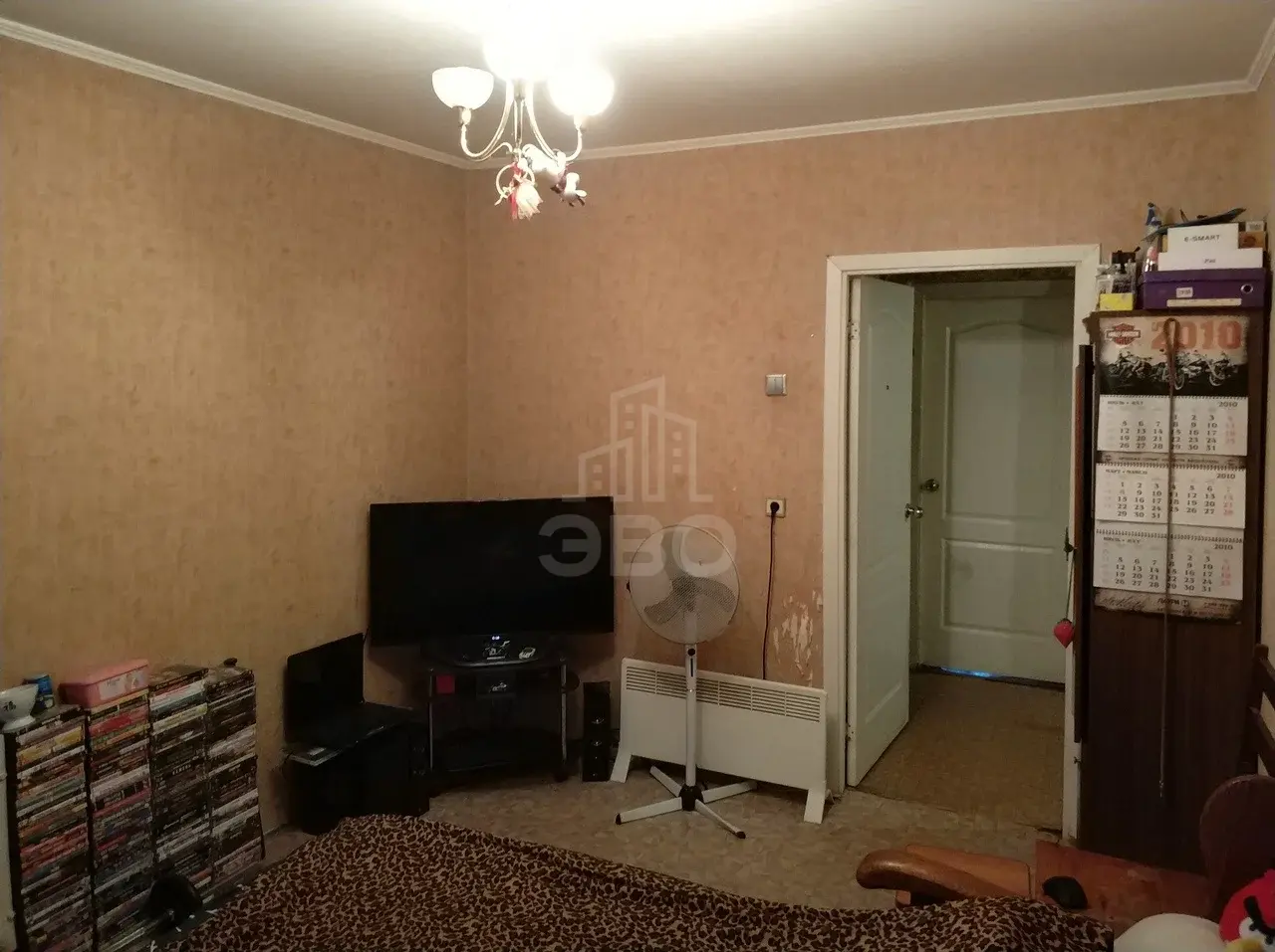 трехкомнатная квартира в Санкт-Петербурге по адресу: Шуваловский проспект, 63, к 1