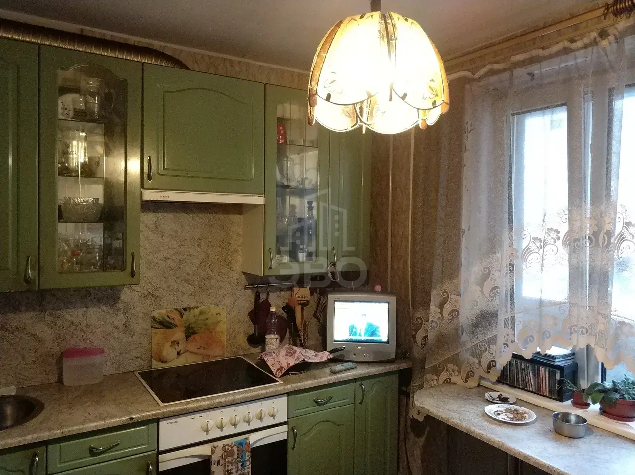 трехкомнатная квартира в Санкт-Петербурге по адресу: Шуваловский проспект, 63, к 1