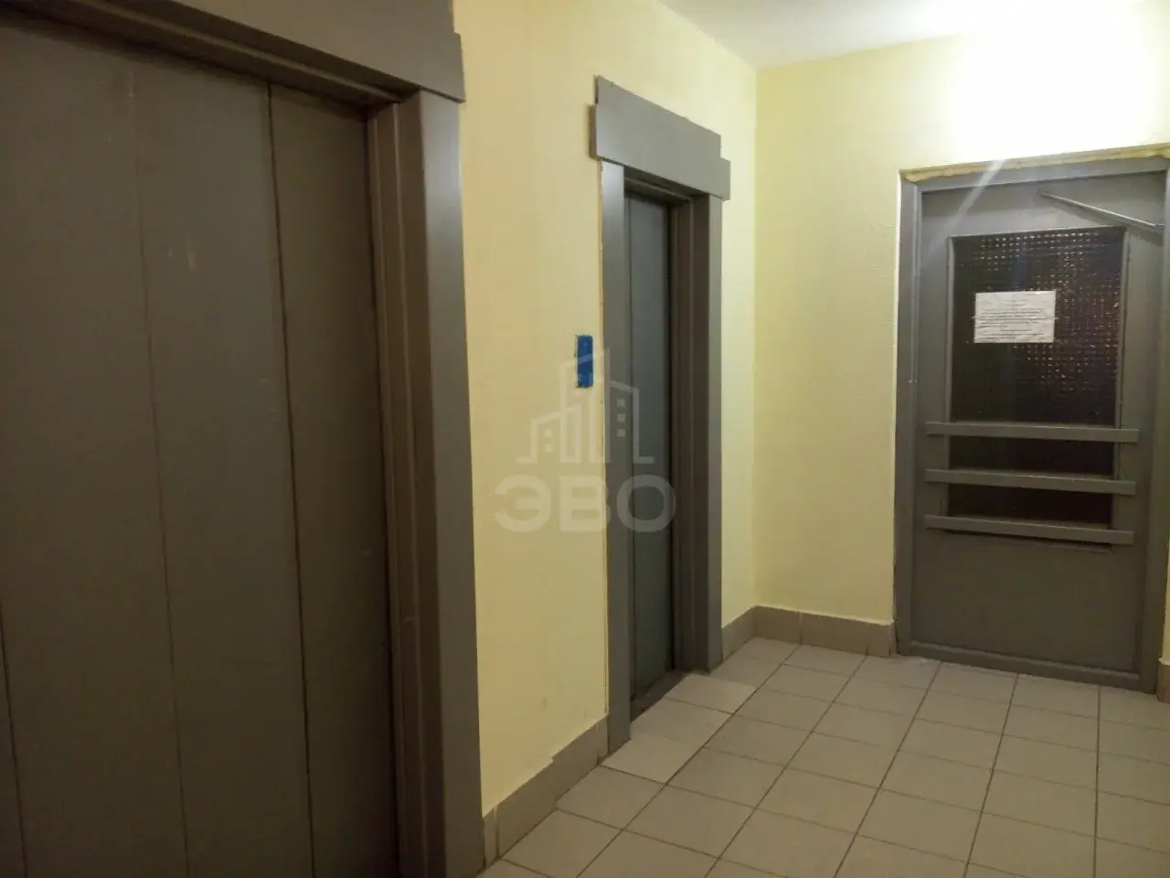 комната в Санкт-Петербурге по адресу: Косыгина проспект, 32, к 1