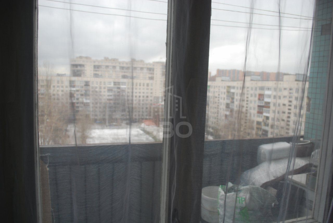 комната в Санкт-Петербурге по адресу: Подвойского ул., 40, к 1