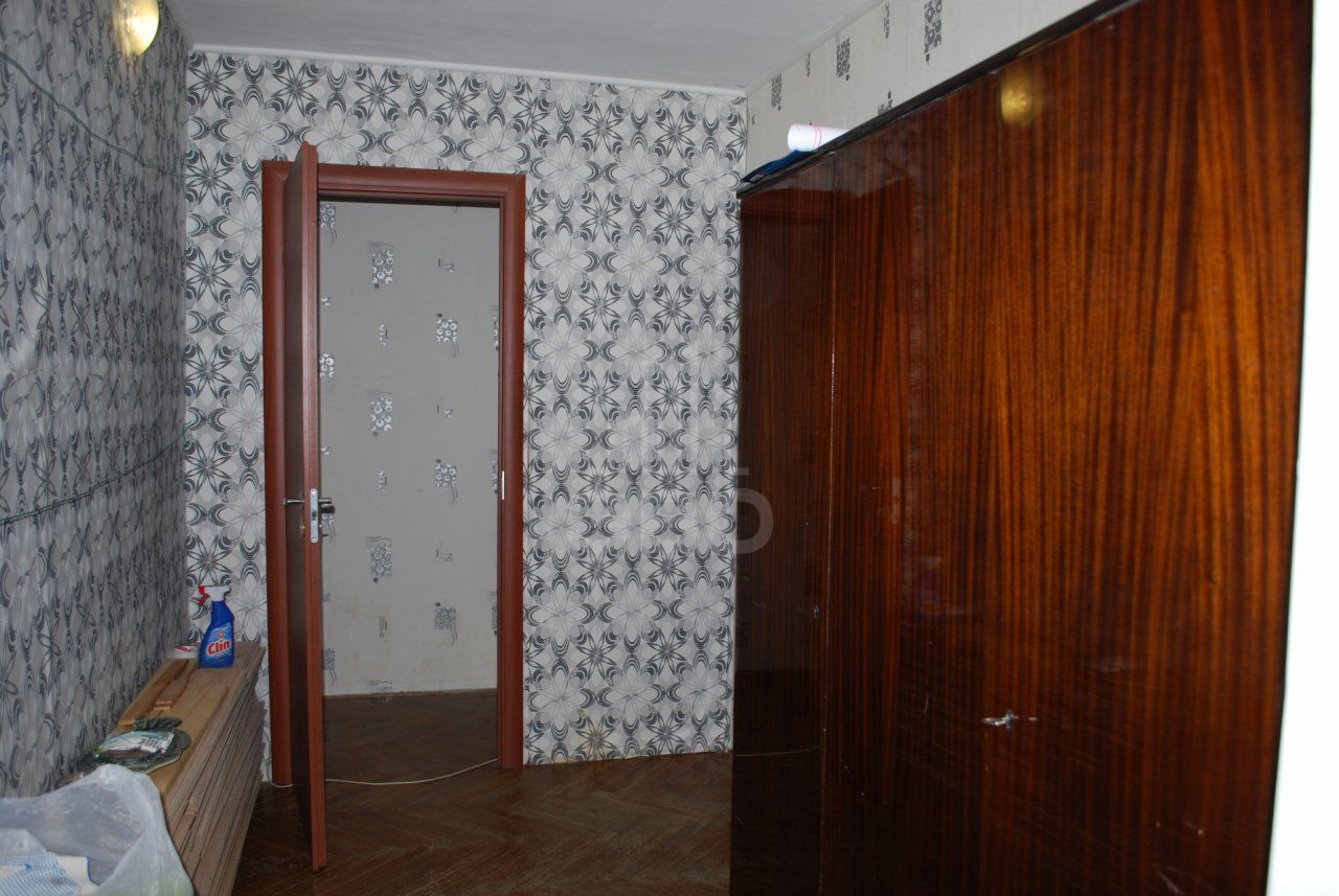 комната в Санкт-Петербурге по адресу: Подвойского ул., 40, к 1