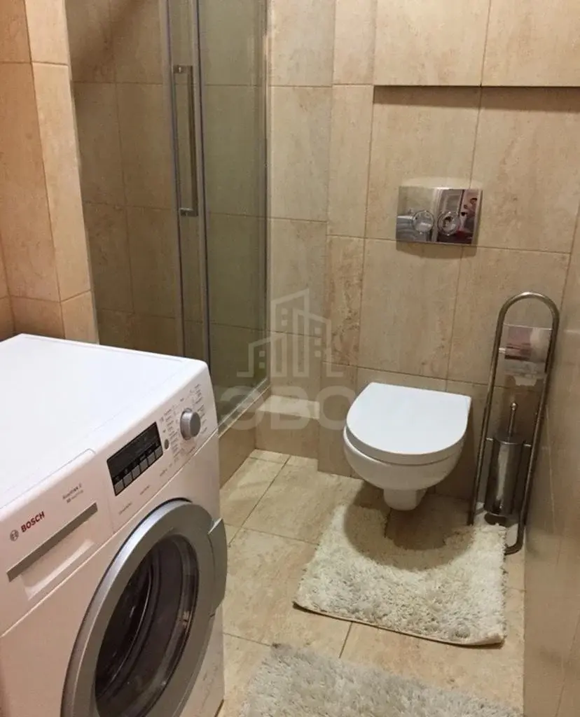 трехкомнатная квартира в Санкт-Петербурге по адресу: Лыжный пер., 4, к 1