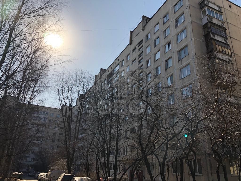 комната в Санкт-Петербурге по адресу: Луначарского проспект, 56, к 1