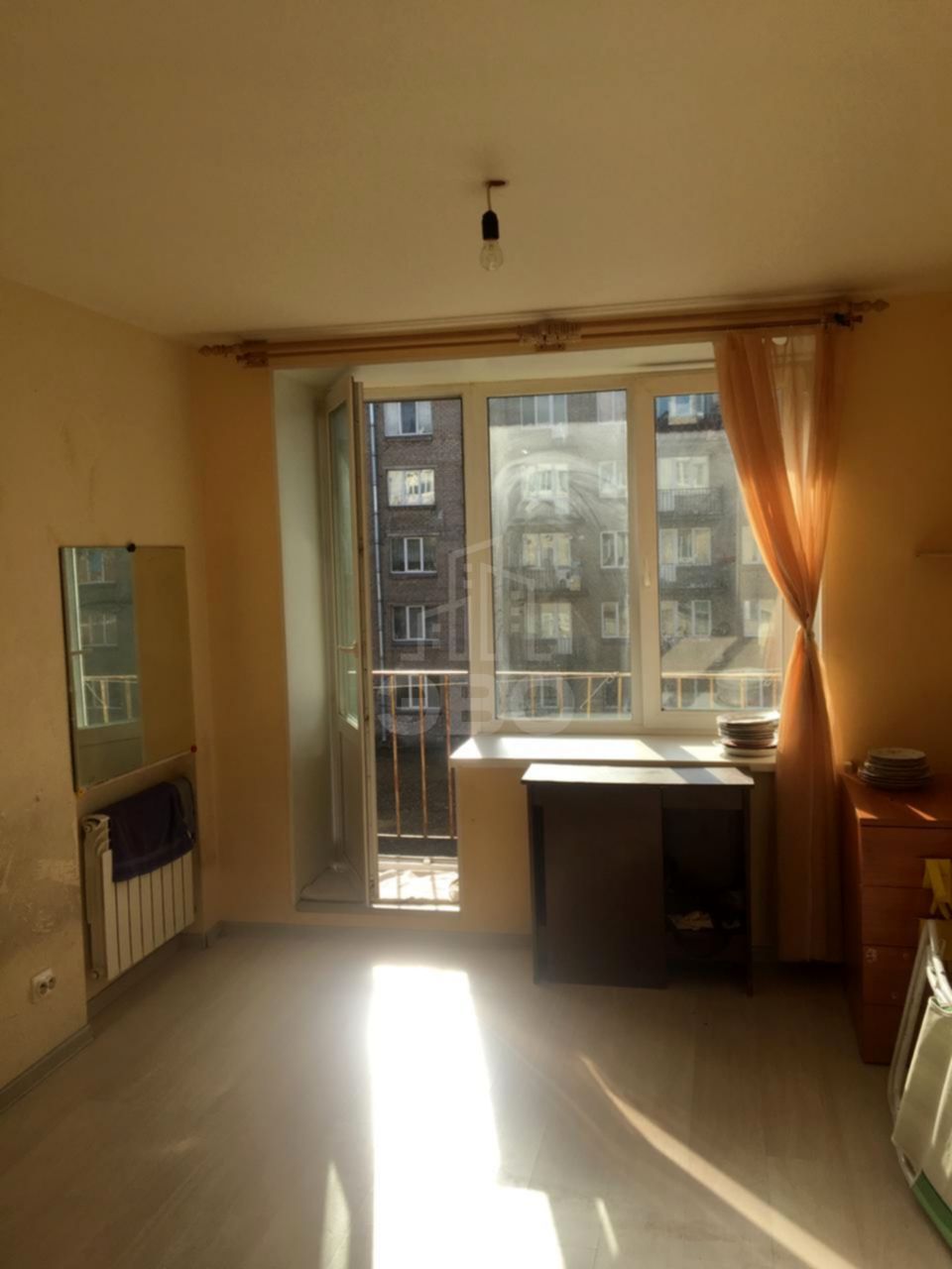 многокомнатная квартира в Санкт-Петербурге по адресу: 2-й Рабфаковский пер., 17, к 3