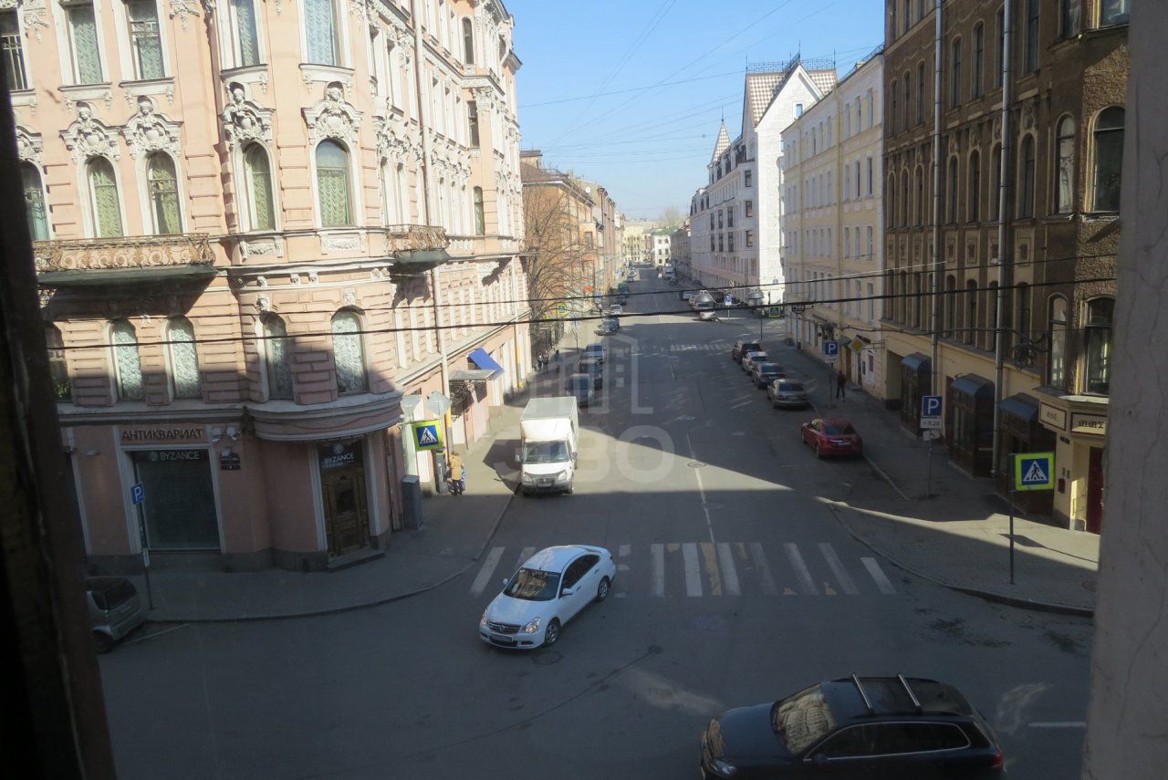 комната в Санкт-Петербурге по адресу: Некрасова ул., 1