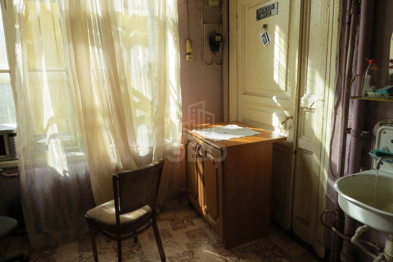 комната в Санкт-Петербурге по адресу: Некрасова ул., 1