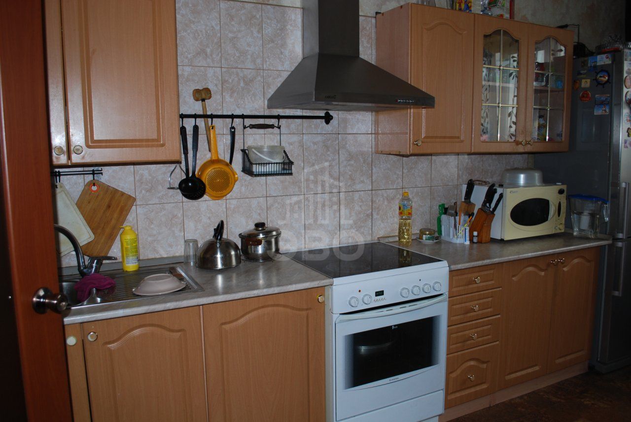 комната в Санкт-Петербурге по адресу: Авиаконструкторов проспект, 31, к 1