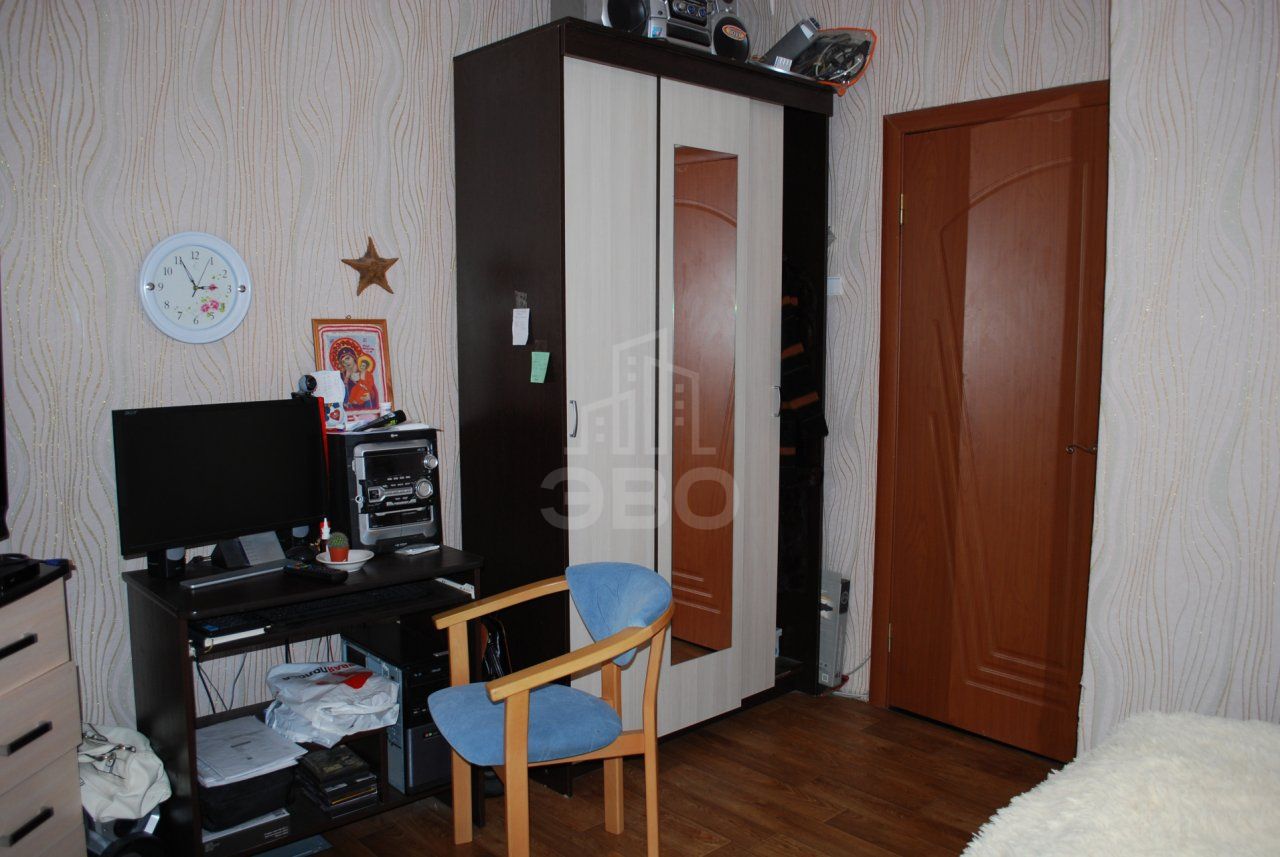 комната в Санкт-Петербурге по адресу: Авиаконструкторов проспект, 31, к 1