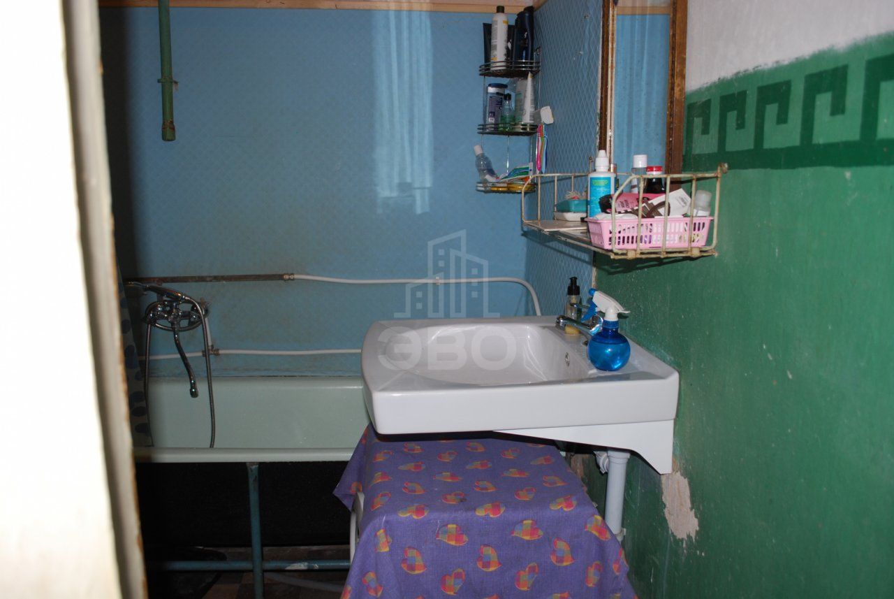 комната в Санкт-Петербурге по адресу: Садовая ул., 103