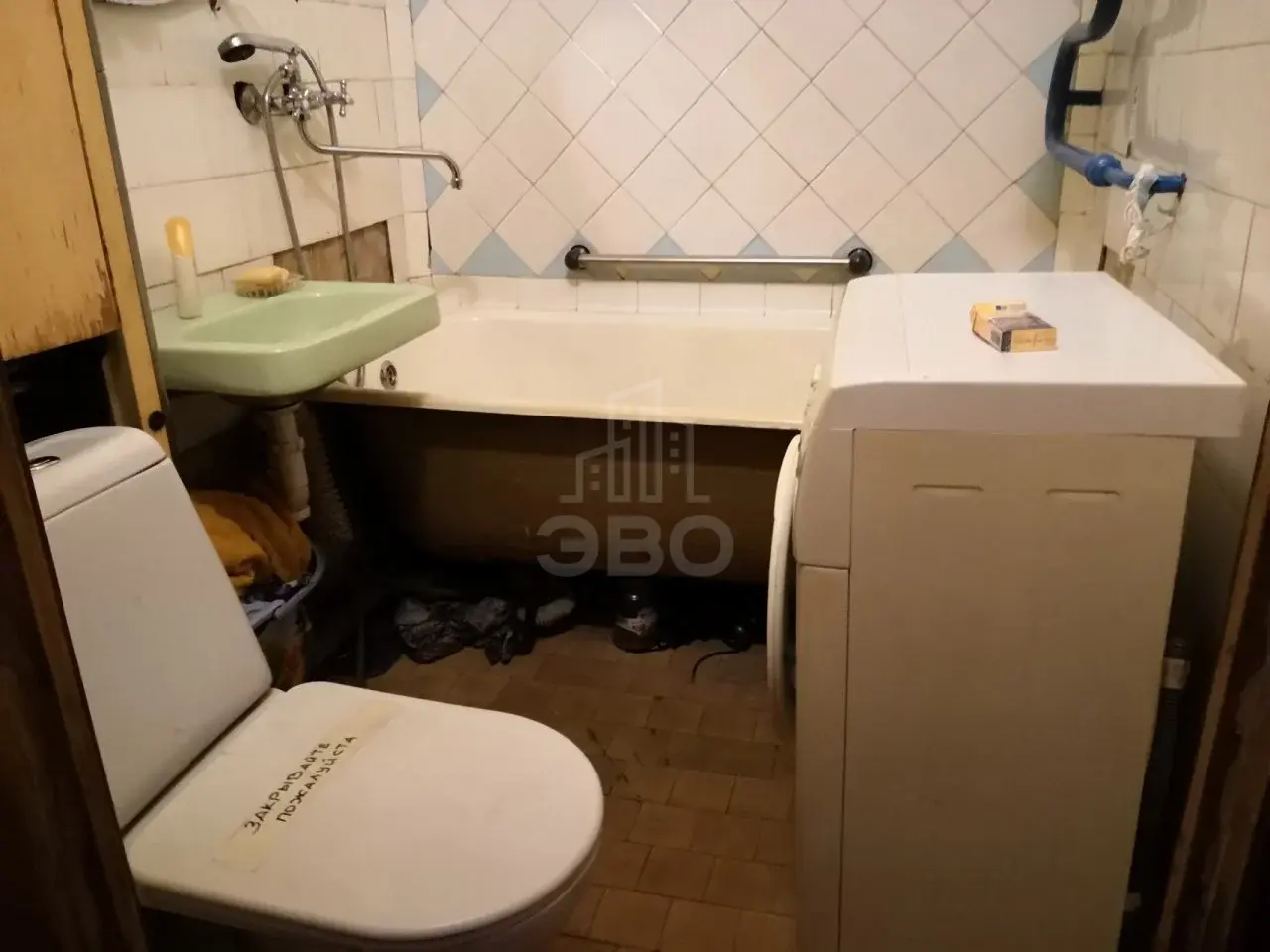 комната в Санкт-Петербурге по адресу: Софьи Ковалевской ул., 5, к 4