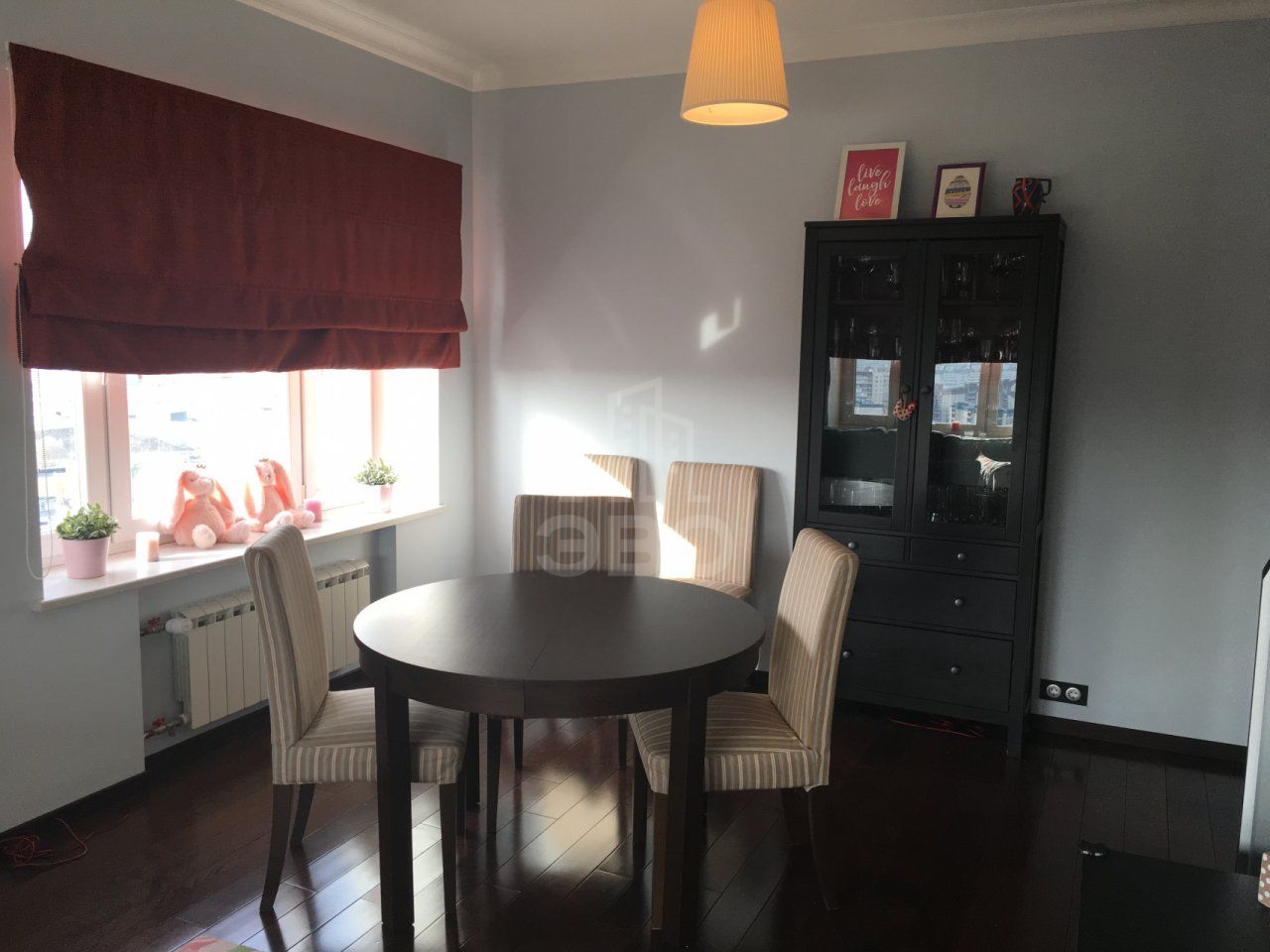 трехкомнатная квартира в Санкт-Петербурге по адресу: Парашютная ул., 25, к 1