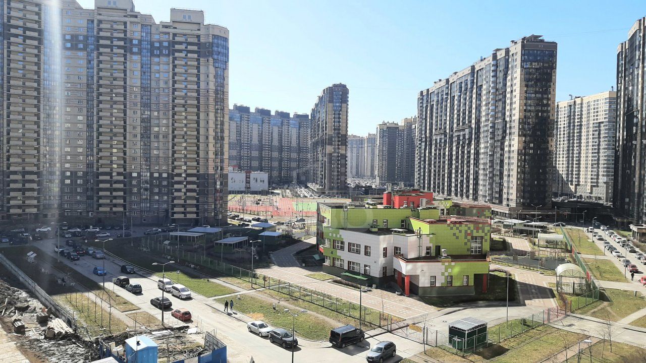 однокомнатная квартира в Санкт-Петербурге по адресу: Заречная ул., 45, к 2