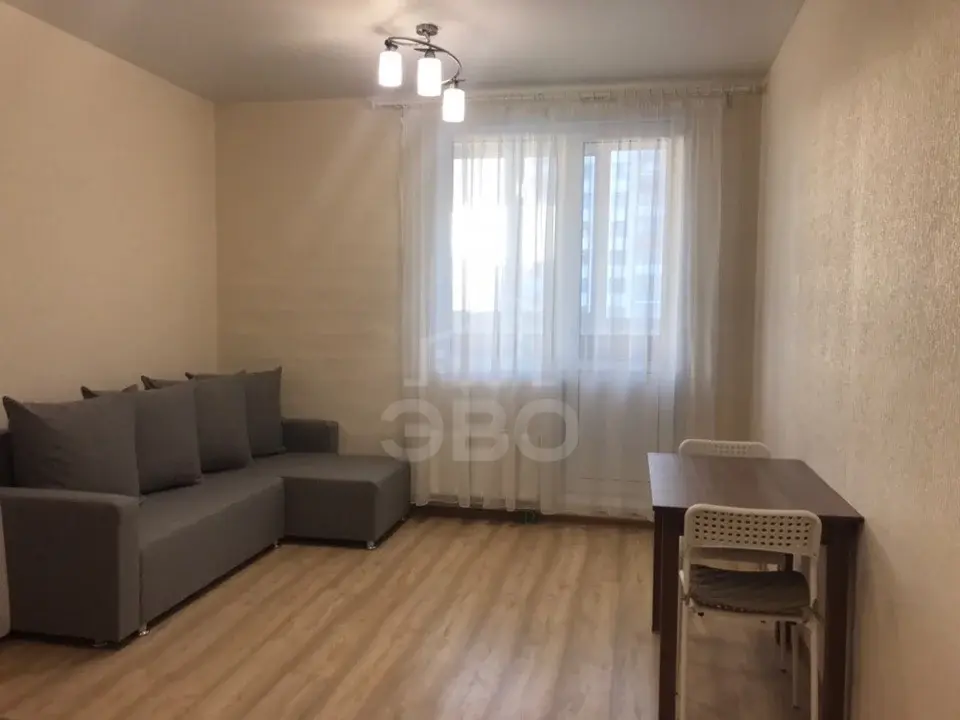 однокомнатная квартира в Санкт-Петербурге по адресу: Героев проспект, 18