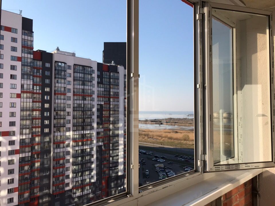 однокомнатная квартира в Санкт-Петербурге по адресу: Героев проспект, 18