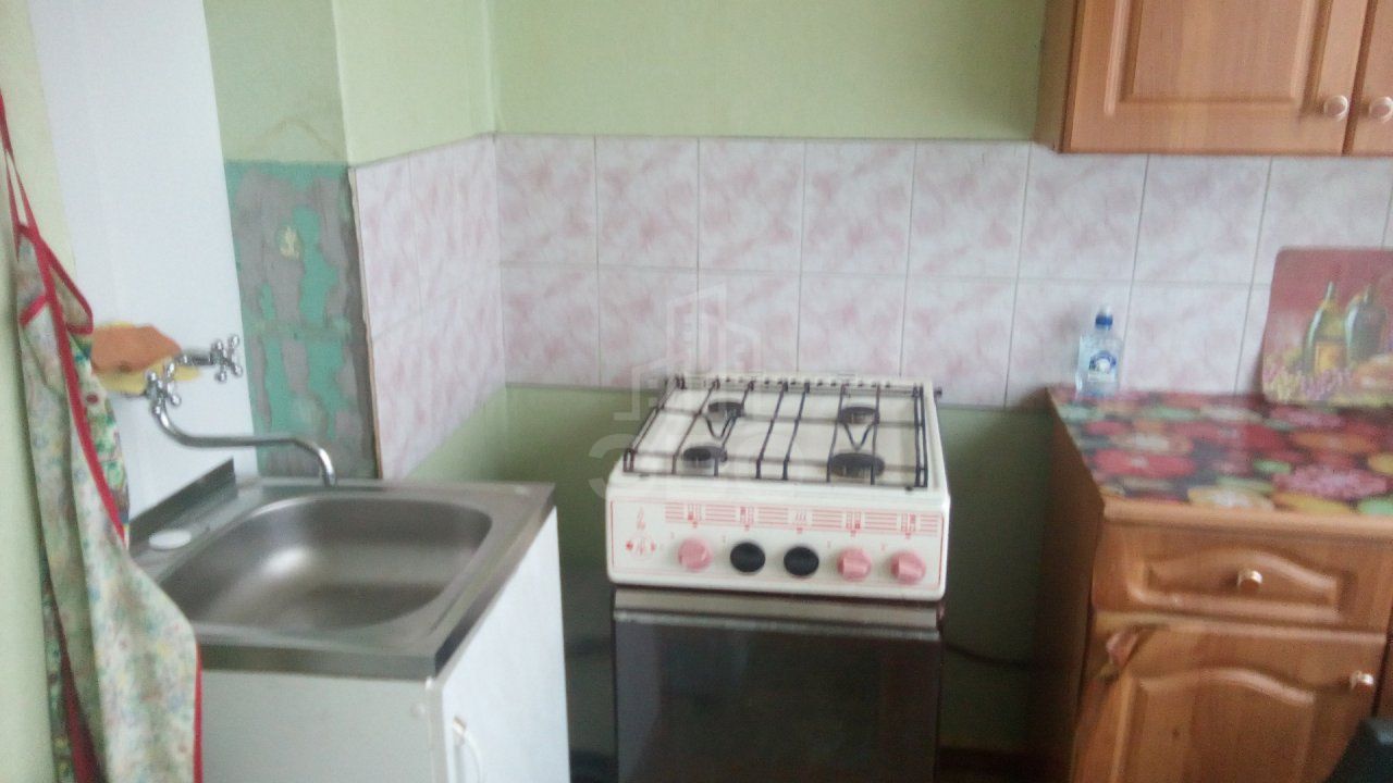 двухкомнатная квартира в Санкт-Петербурге по адресу: Славы проспект, 10, к 2