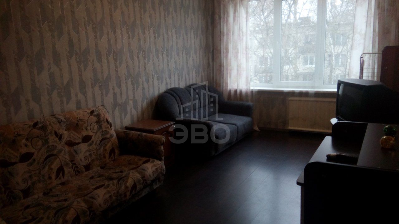 двухкомнатная квартира в Санкт-Петербурге по адресу: Славы проспект, 10, к 2