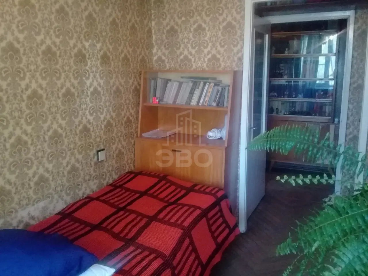 трехкомнатная квартира в Санкт-Петербурге по адресу: 2-й Муринский проспект, 10, к 1