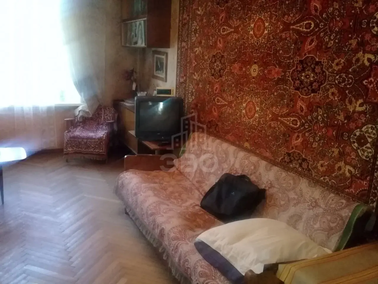 трехкомнатная квартира в Санкт-Петербурге по адресу: 2-й Муринский проспект, 10, к 1