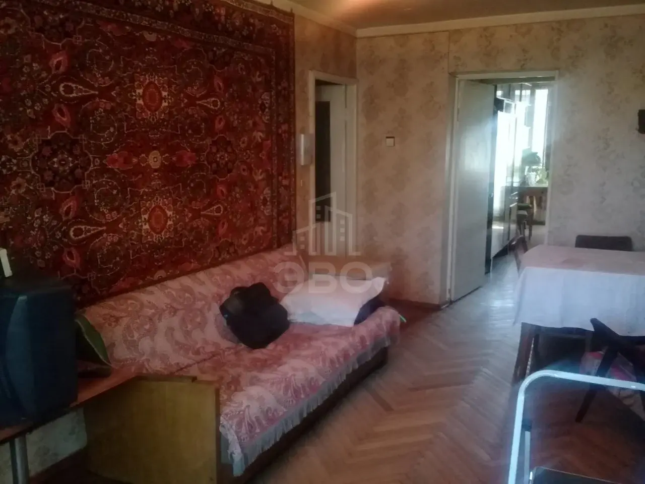 трехкомнатная квартира в Санкт-Петербурге по адресу: 2-й Муринский проспект, 10, к 1