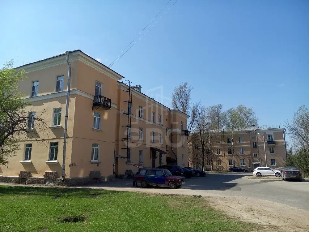 комната в Санкт-Петербурге по адресу: Ковалевская ул., 10