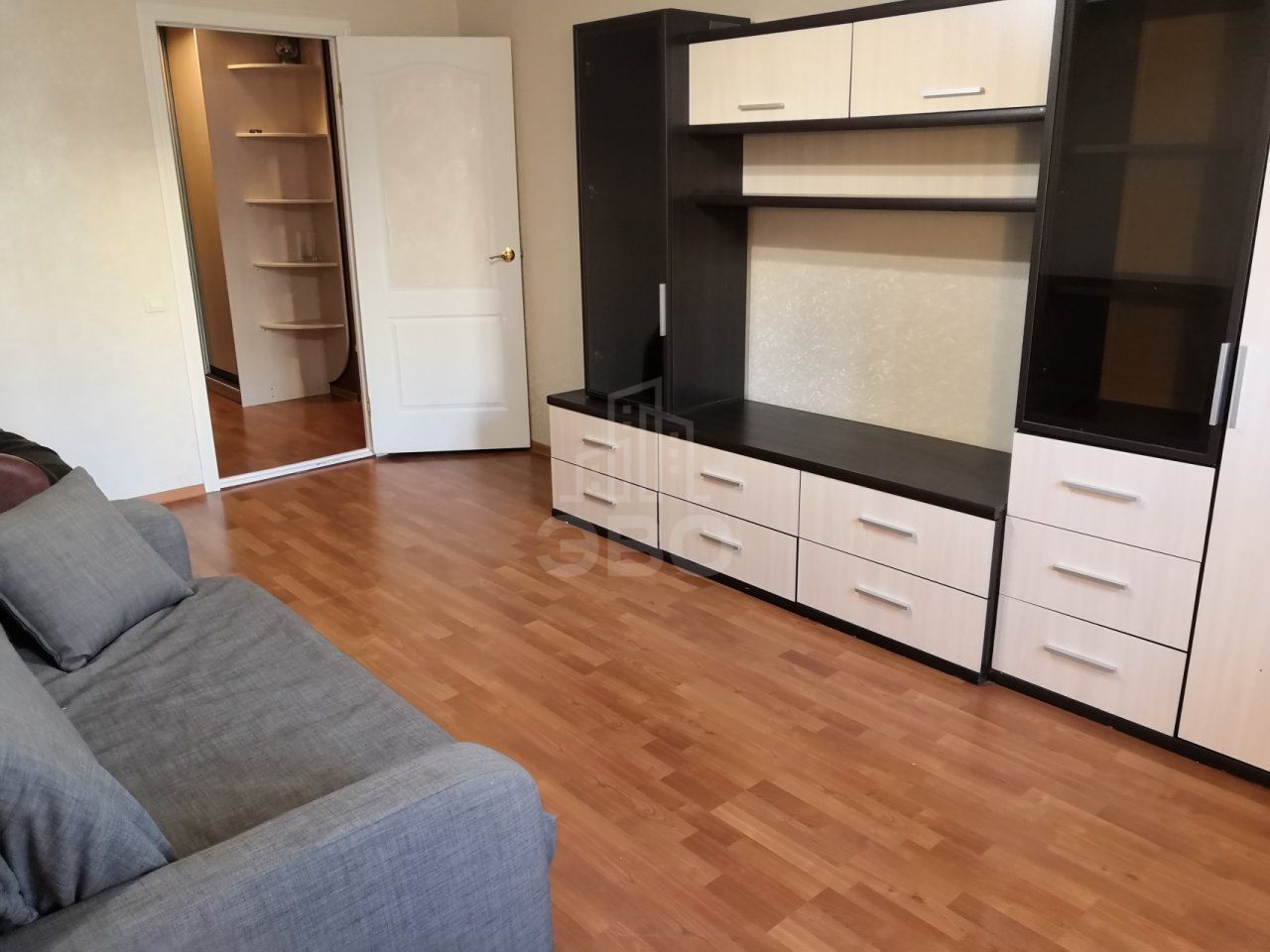 однокомнатная квартира в Санкт-Петербурге по адресу: Крыленко ул., 43, к 2