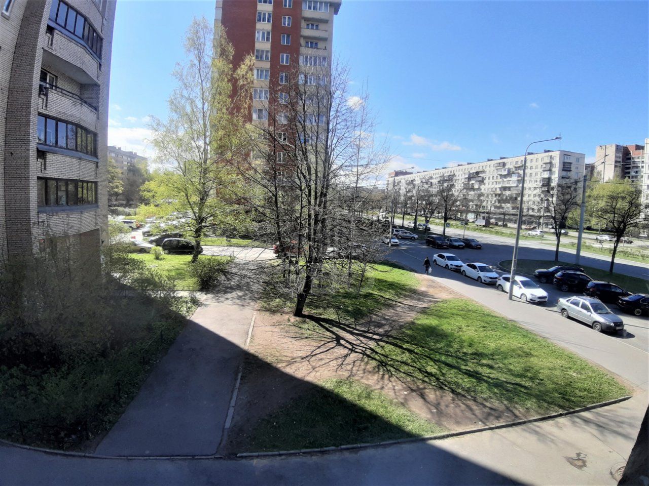 двухкомнатная квартира в Санкт-Петербурге по адресу: Светлановский проспект, 107