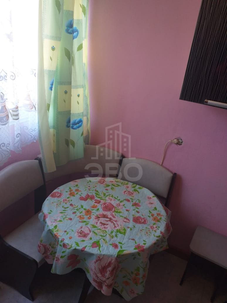 однокомнатная квартира в Санкт-Петербурге по адресу: Генерала Симоняка ул., 15